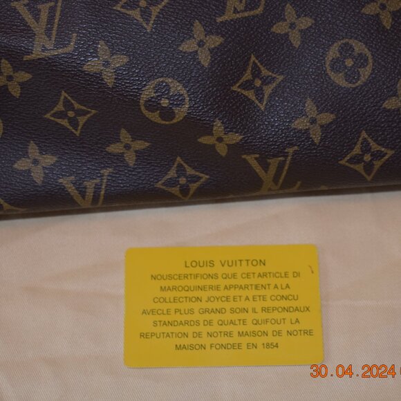 Louis Vuitton Artsy MM Monogram Canvas Shoulder/Hobo Bag- Gently used - Picture 10 of 16